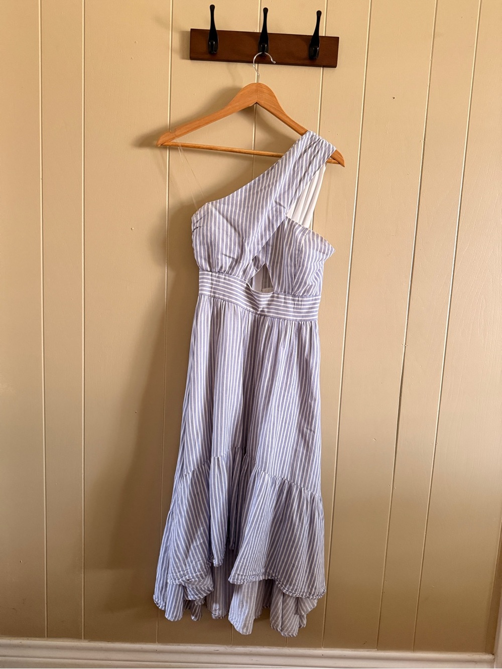 Trixxi One-Shoulder Blue & White Striped Asymmetrical Dress